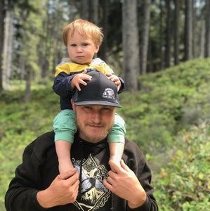 Meet your Posher, Fred